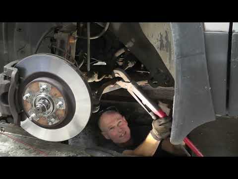 Nissan Qashqai J10 Lover suspension arm