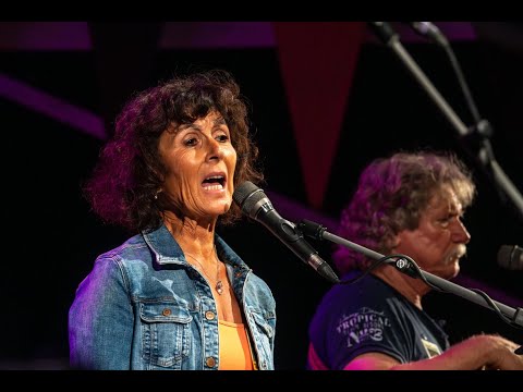 Cimbal Classic a Nezmaři