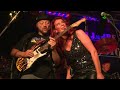 Cover-Querschnitt