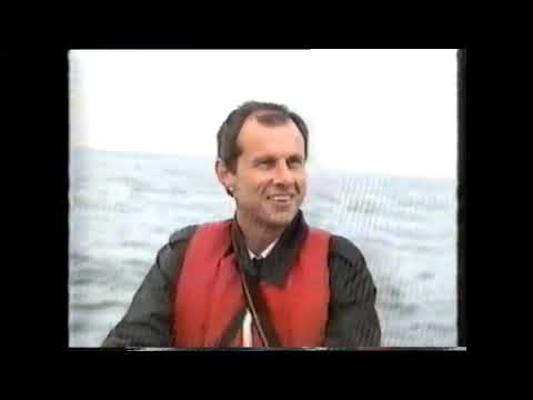 News footage of Royal Navy blowing up torpedo on German submarine UC32 and mine off Sunderland coast