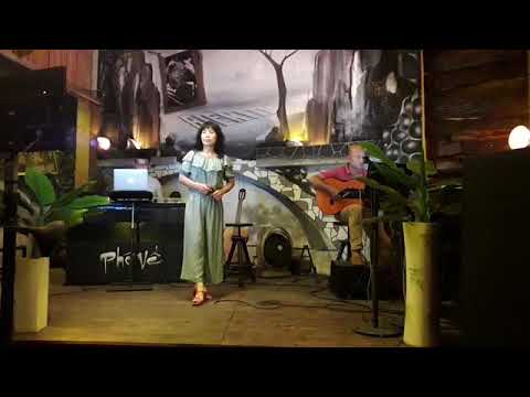 Thể hiện bởi Hoài Mỹ