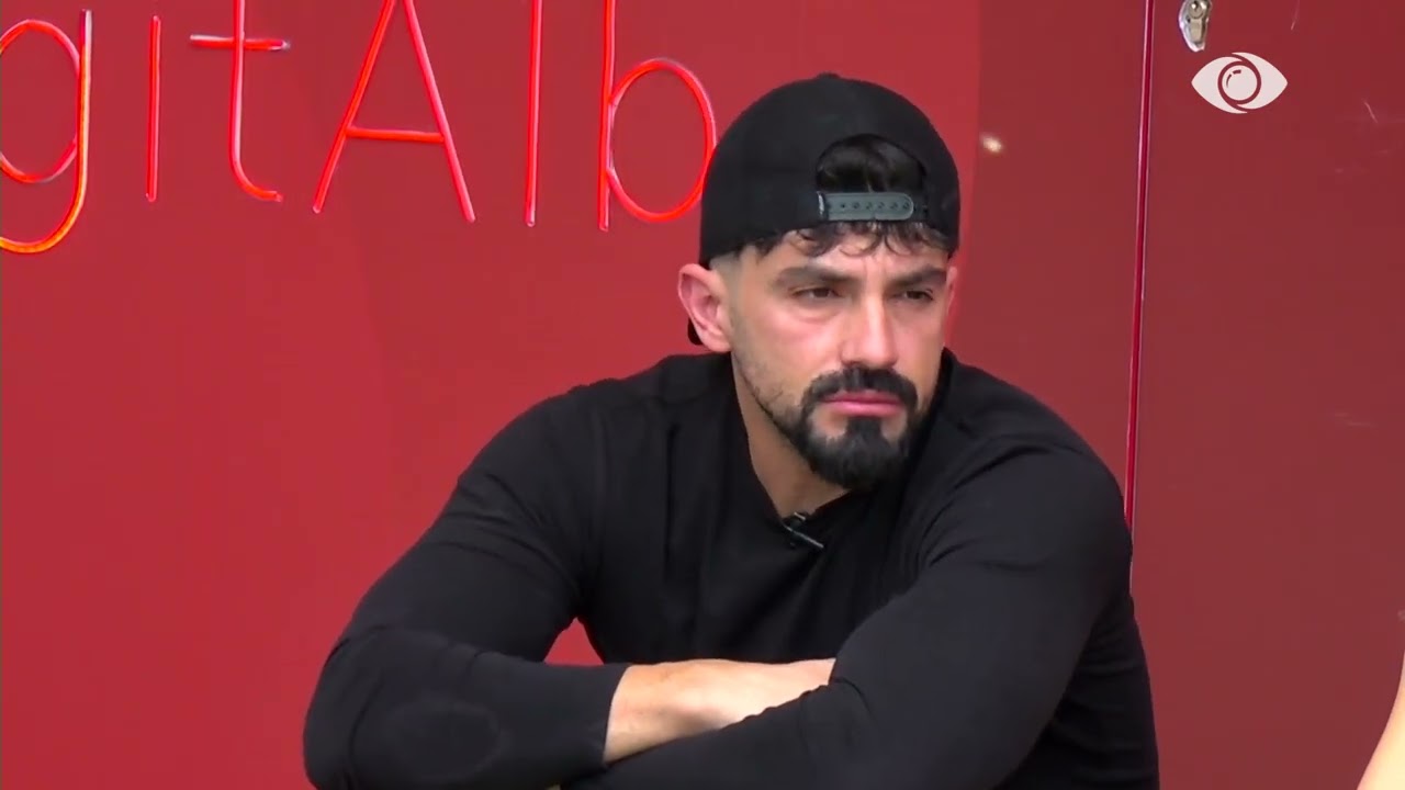 “Duke qenë se kam një vajzë…”/ Aldo bisedon me Rizartën: Nuk dua të shikojë imazhe