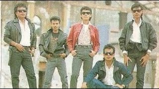 Download lagu Projek - Disini Ku Masih Setia mp3