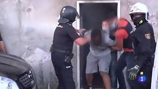 DOCUMENTALES - NARCOS EL CLAN DE LOS KIKOS  ESPAÑOL