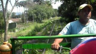 preview picture of video 'moto tren a la bocatoma bagazal (villeta- cundinamarca - Colombia)'