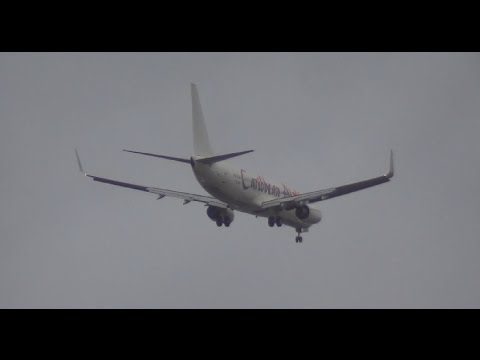 Various Planes flying to Kennedy Airport (Oct 2014) by jonfromqueens