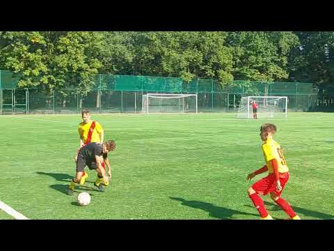 2010 Liga (4kolejka) Legionovia ll Legionowo  - KS Łomianki  1 połowa