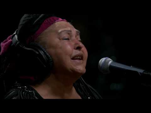 Esma Redžepova & Folk Masters - Zošto Si Me Majko Rodila (Live on KEXP)