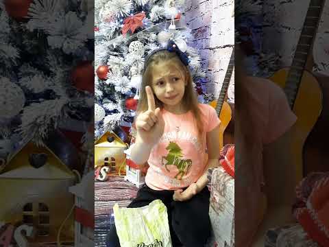 Lavinia Cimbriciuc - Primul vlog!