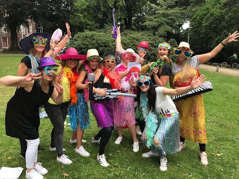 Lipdub van 123Lipdub - Cyndi Lauper - Girls just wanne have fun (2019-07-20)