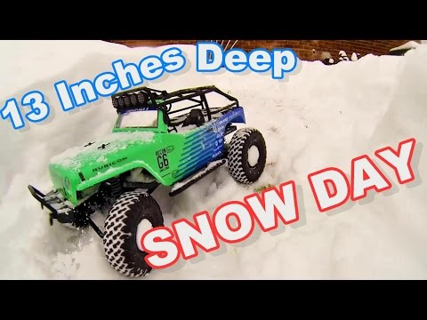 Axial Snow Day TheRcSaylor Way - 13 Inches of Snow - Deadbolt - G6 Falken