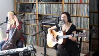 Marissa Nadler - The Little Famous Song