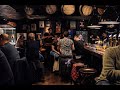 Thomas Wartet: Zwei Schwestern (Tom Waits Cover - Two Sisters)