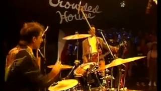 Crowded House &quot;...Getting Somewhere&quot; Dec 86