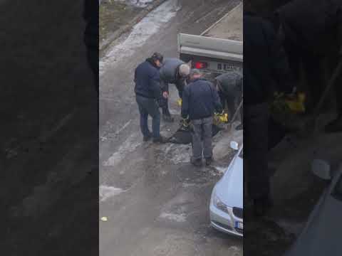 Jak naprawiają drogi na Litwie...