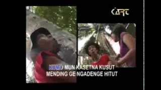Download lagu D'Bozeg - Tong Didengekeun (  Video Kameswara   Lyrics ) mp3 Download lagu D'Bozeg - Tong Didengekeun (  Video Kameswara   Lyrics ) mp3