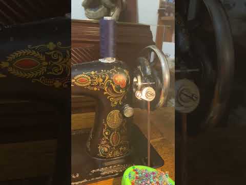 Vintage Sewing Machine Head to Head: Singer 28K (1900) vs 66 (1913)