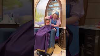 Turning into a Princess at Cinderella’s castle Disney Magic Kingdom Bibbidi Bobbidi Boutique