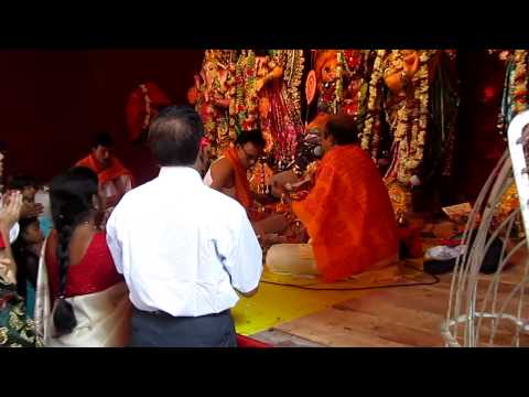 Durga Puja 2012: Maha Ashtami Puja and Pushpanjali