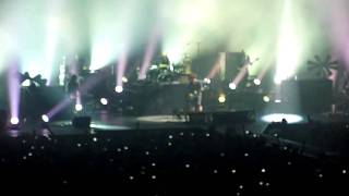 Indochine - Live Arena Montpellier 08/09/10 - Intro &amp; Dancetaria