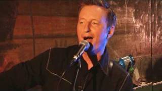 Billy Bragg - A New England - Suggs in the City Show 2