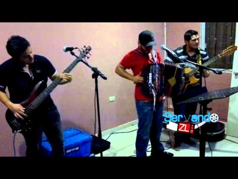Grupo 360 - El 15cenas (En Vivo 2012)