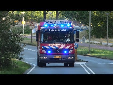 [Opkomst en Uitruk] Tankautospuit Duivendrecht 13-4431 met spoed naar een Brand in Duivendrecht