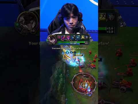 Quietly calm, effortlessly collected, and a touch SHY 👀