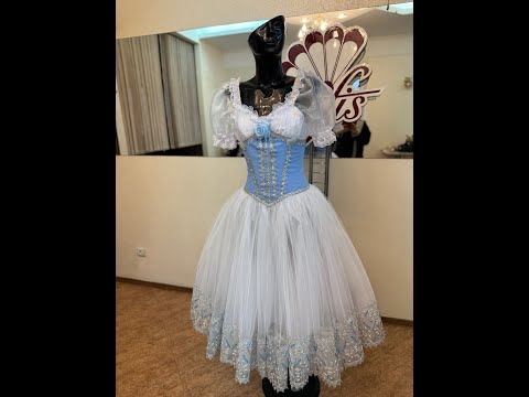 Костюм крестьянки P 0913 - video 3