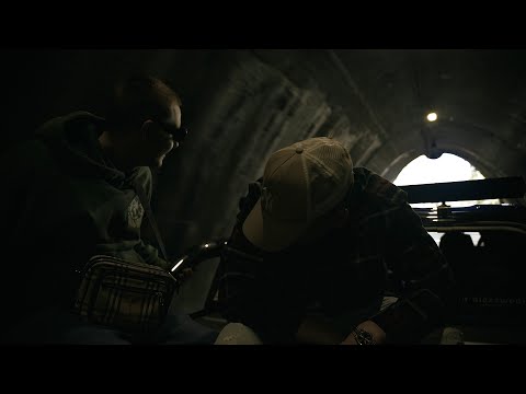 DUCZAK - Moment4Life