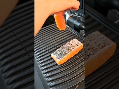 #tefal #optigrill What to cook for dinner easy and quick. Grilled salmon.