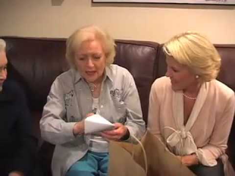 Betty White's Backstage Wrap at B&B