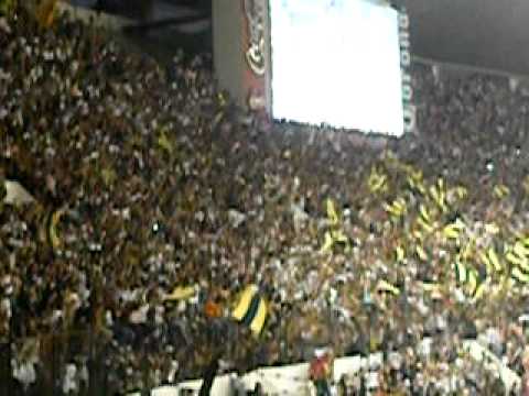 "Rebel.- como no te voy a querer" Barra: La Rebel &bull; Club: Pumas