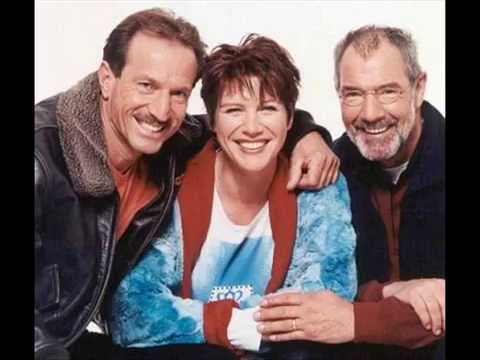 download lagu mp3 mp4 Eigen Huis En Tuin Tune, download lagu Eigen Huis En Tuin Tune gratis, unduh video klip Eigen Huis En Tuin Tune