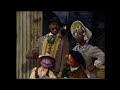 Classic Sesame Street La Grouchiata