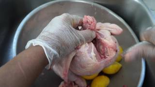 How to clean a whole chicken for roasting