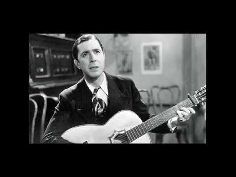 Carlos Gardel - (Uruguay) Tierra Hermana (Tango)