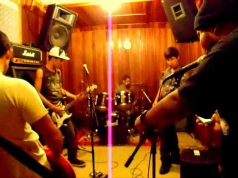 Banda On the Ground - Cochise [Audioslave Cover]