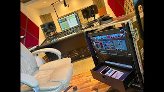 Video thumbnail for Lexicon PCM 42 vs Valhalla Delay Plug by arnaud houpert