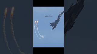 Download lagu Toruk Makto (RMAF SU-30MKM) tampil perdana di Singapore Airshow 2026 #singaporeairshow #tudm #aviation mp3