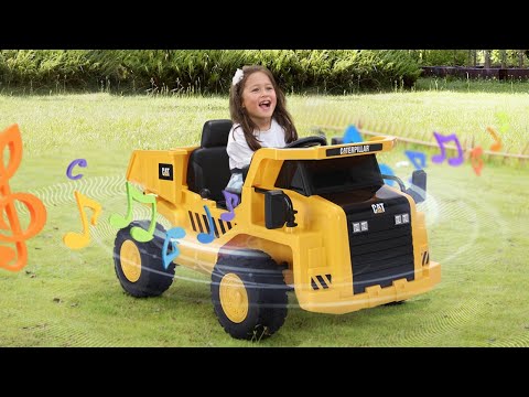 Fun with the CAT 12V Kids Dump Truck: How to Use Remote, Music, and Bluetooth!