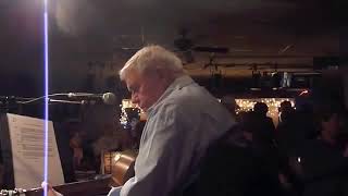 Tom T Hall That&#39;s How I Got To Memphis Live Bluebird Cafe