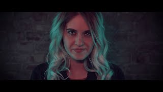 Anstandslos &amp; Durchgeknallt - Sophie (Offizielles Video)