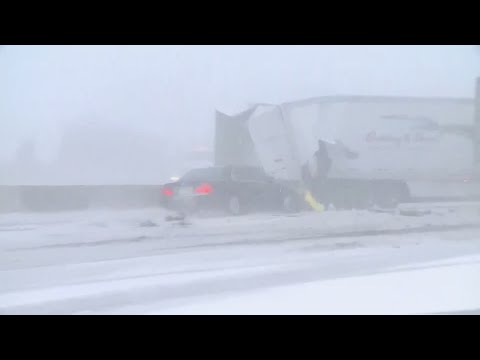 VIDEO: More than 50 cars, trucks and semis crash on I-80 near Des Moines