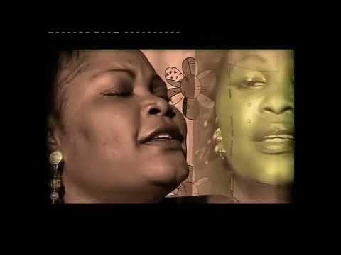 Les Kunda Sisters - Nkolo na Bomoyi (CLIP 2005)