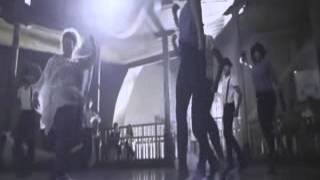 تحميل Mp4 Mp3 بوسى يلا نحلم من فيلم جوازة ميرى D23b95