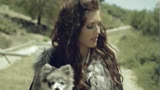 Riley and the Roxies - Vicky Dangerous (Music Video)