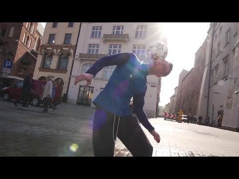 HIRE A FOOTBALL FREESTYLER - POLAND (Hirefootballfreestylers.com)