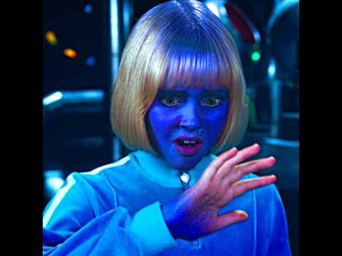 Charlie and the Chocolate Factory | Wonka’s gum turned her blue.🍫🏭❓#story  #movie  #shorts