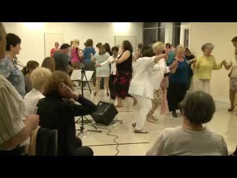 MIKIS THEODORAKIS 90 éves